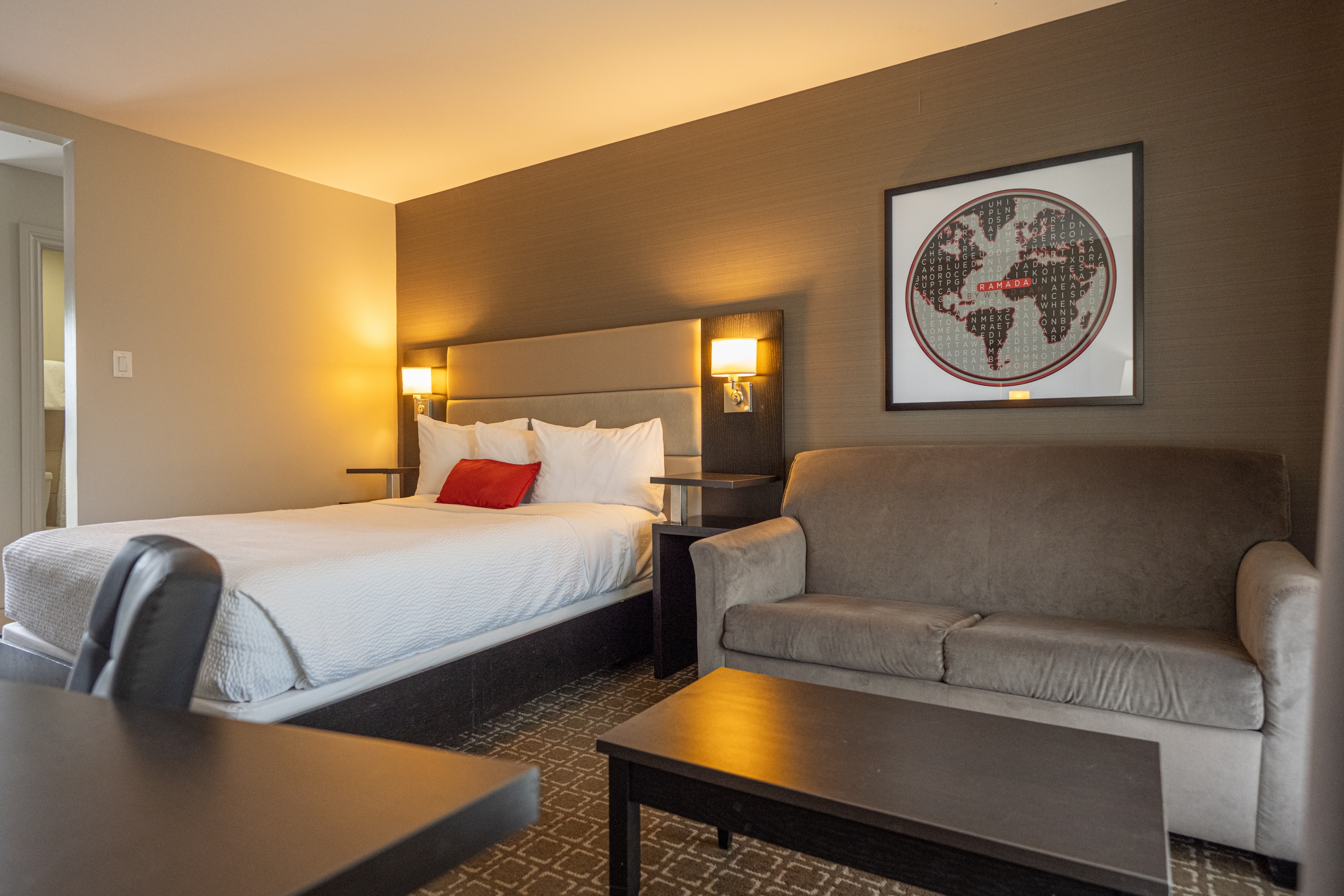 Executive Queen Room